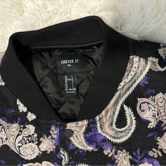 Forever 21 | Set Men Paisley Jacquard | Shorts Size 36 and Jackets Size L | - Picture 7 of 7